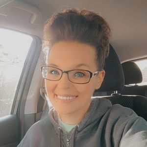 Meet your Posher, Veronica